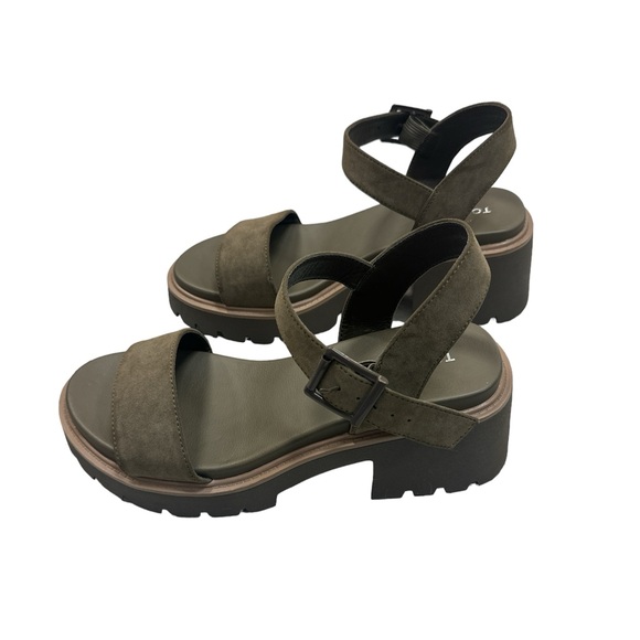 TORRID Olive Lug Bottom Heeled Sandal - Picture 5 of 7